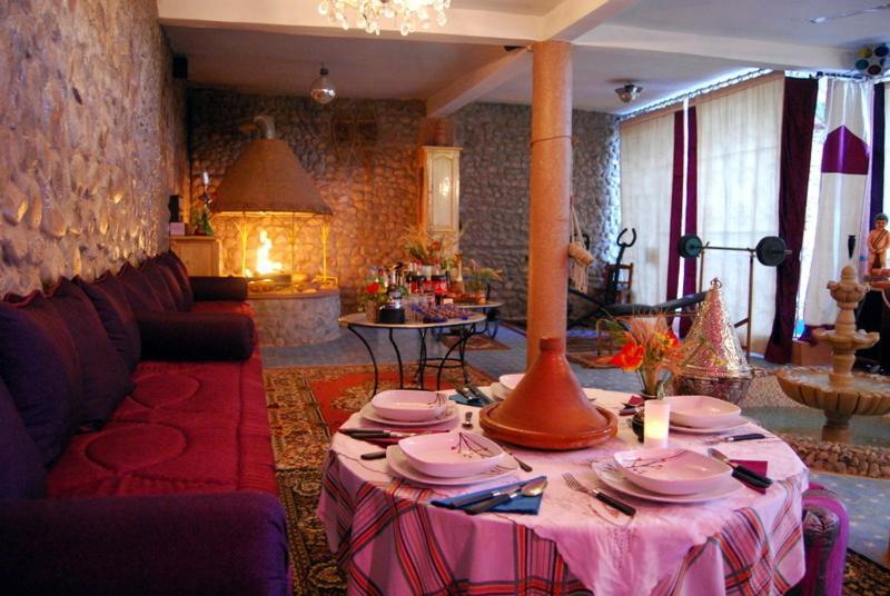 Le Temps De Vivre Bed & Breakfast Ouarzazate Exterior photo