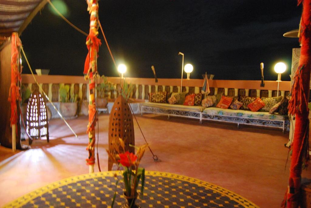 Le Temps De Vivre Bed & Breakfast Ouarzazate Exterior photo